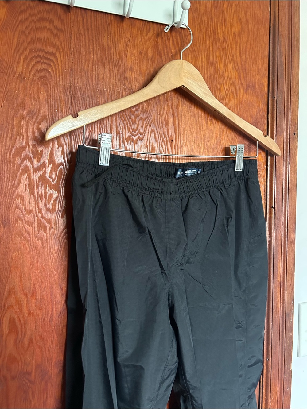 MEC Women's Black Rain Pants